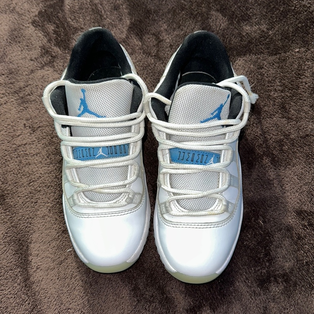 Jordan 11 Jordan